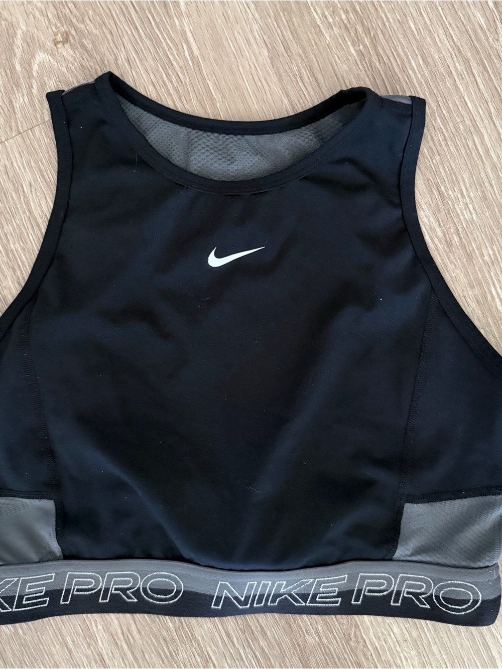 Nike Pro dri fit cropped training tank top S